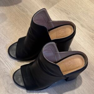 Dolce Vita Black Barkar heels